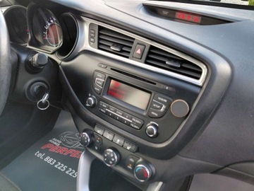 Kia Ceed II Hatchback 5d Facelifting 1.4 DOHC 100KM 2018 Kia Ceed Lift LED Elektryka Sensor Klimatyzacja Podgrzewane fotele PDC Alu, zdjęcie 13