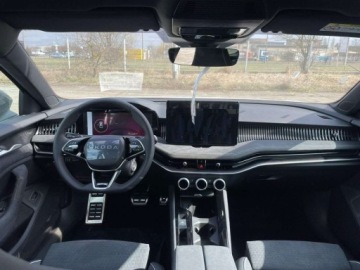 Skoda Superb IV Kombi 2.0 TSI 204KM 2025 Skoda Superb 2.0 Benzyna 204KM, zdjęcie 3