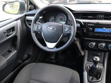 Toyota Corolla XI Sedan 1.33 Dual VVT-i 99KM 2015 Toyota Corolla 1.3 Dual VVT-i, Salon Polska, Klima, zdjęcie 6