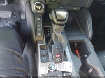 Toyota Land Cruiser VIII 2025 Toyota Land Cruiser 2025 TOYOTA LAND CRUISER 2.4 Hybryda 465KM, zdjęcie 13