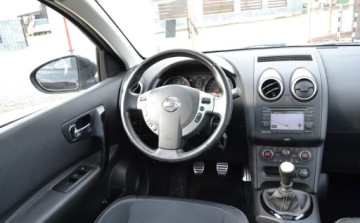 Nissan Qashqai I Crossover Facelifting  2.0 140KM 2013 Nissan Qashqai2 Bezwypadkowe - Niski Przebieg - kamera 360 - OPLACONY - bo, zdjęcie 4