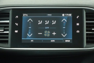 Peugeot 308 II SW Facelifting 1.5 BlueHDI 130KM 2019 Peugeot 308 1.5 BlueHDi, Salon Polska, zdjęcie 9