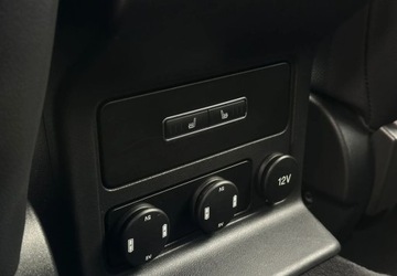 Jaguar F-Pace 2017 Jaguar F-Pace Jaguar F-Pace D200 AWD R-Dynamic HSE 90th Anniversary Edition, zdjęcie 14