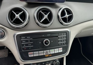 Mercedes GLA I Off-Roader Facelifting 1.6 180 122KM 2018 Mercedes-Benz GLA 1,6 Benzyna 122 KM Automat GWARANCJA Zamiana Zarejestrow, zdjęcie 15