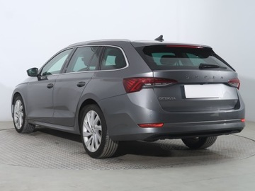 Skoda Octavia IV Scout 1.5 TSI ACT 150KM 2022 Skoda Octavia 1.5 TSI, Salon Polska, zdjęcie 3
