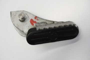 BMW R 1200 GS K25 04-07 ПОДНОЖКА ПЕРЕДНЯЯ ПРАВАЯ