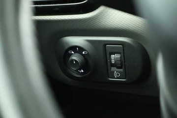 Citroen C4 Cactus Crossover Facelifting 1.2 PureTech 110KM 2018 Citroen C4 Cactus 1.2 PureTech, Salon Polska, zdjęcie 14