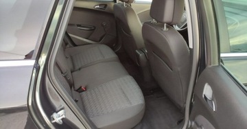 Opel Astra J Sports Tourer Facelifting 1.7 CDTI ECOTEC 130KM 2013 Opel Astra J 1.7 D 131kM Klima Temp LED Czujniki Grzana Kierownica Navi GW, zdjęcie 5