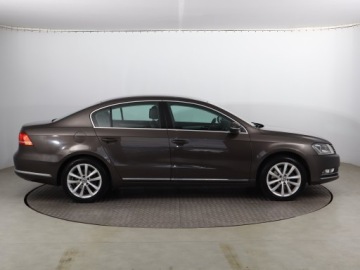 Volkswagen Passat B8 2014 VW Passat 1.8 TSI, DSG, Xenon, Klima, Klimatronic, zdjęcie 5