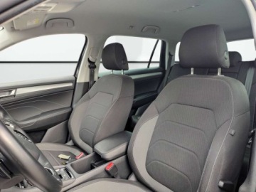 Skoda Kodiaq I SUV Facelifting 2.0 TDI SCR 150KM 2022 Skoda Kodiaq podgrzewane fotele kanapa virtual cockpit el. klapa 2.0, zdjęcie 19