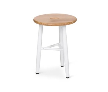 Табурет на трех ножках, табурет