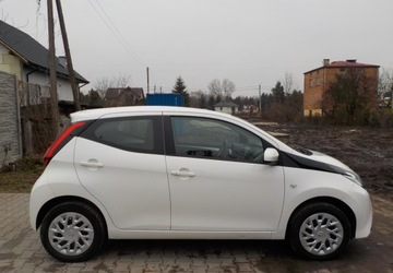 Toyota Aygo II Hatchback 3d Facelifting 1.0 VVT-i 72KM 2020 Toyota Aygo Okazja Benzyna 72KM, zdjęcie 13