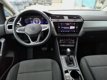 Volkswagen Touran III 1.5 TSI EVO 150KM 2023 Volkswagen Touran Comfortline 1.5 TSI 150KM DSG Sa, zdjęcie 12