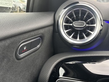 Mercedes Klasa A W177/V177 Hatchback Facelifting 1.3 200 163KM 2024 Mercedes-Benz A 200, zdjęcie 18