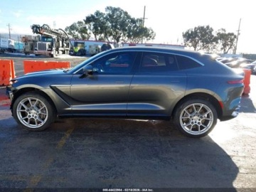 Aston Martin DBX 2021 Aston Martin DBX 2021 542KM 4.0 Benzyna 542KM, zdjęcie 2