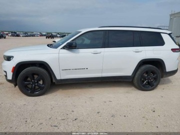 Jeep Grand Cherokee V 2023 Jeep Grand Cherokee L Altitude 2023 3.6l 3.6 Benzyna 293KM, zdjęcie 2