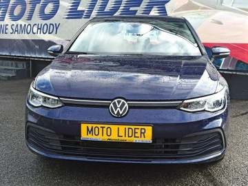 Volkswagen Golf VIII Hatchback 1.5 TSI EVO 130KM 2021 Volkswagen Golf Comfort Line, salon Polska, zdjęcie 1