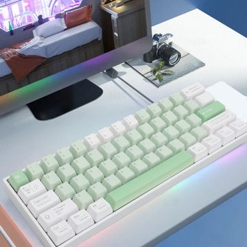 МАЛЕНЬКАЯ ИГРОВАЯ КЛАВИАТУРА ДЛЯ ГЕЙМЕРОВ С RGB-ПОДСВЕТКОЙ 60%, 61 КНОПКА