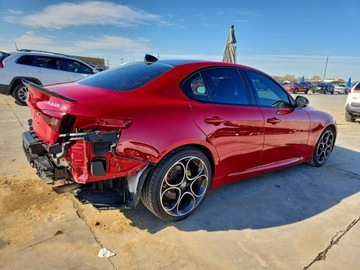Alfa Romeo Giulia II Sedan Facelifting 2.0 Turbo 280KM 2022 Alfa Romeo Giulia Super 2022 2.0 Benzyna 280KM, zdjęcie 3