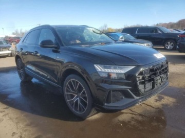Audi Q8 2023 Audi Q8 Premium Plus S-Line 2023 3.0l 3.0 Benzyna 335KM, zdjęcie 4