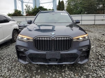 BMW X7 2022 BMW X7 M50i 2022 4.4l 4.4 Benzyna 523KM, zdjęcie 5