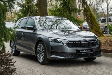 Skoda Octavia IV Liftback 1.5 TSI EVO 150KM 2025 Škoda Octavia Skoda Octavia Combi Sportline 1.5, zdjęcie 11