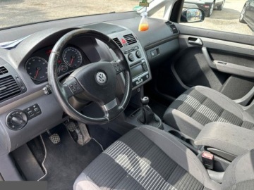 Volkswagen Touran I 1.4 TSI 140KM 2008 Volkswagen Touran 1.4 TSI United 140KM 2008r, zdjęcie 14