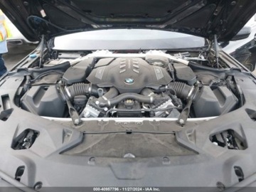 BMW 2022 BMW M8 50I Gran Coupe 2022 4.4l 4.4 Benzyna 523KM, zdjęcie 8