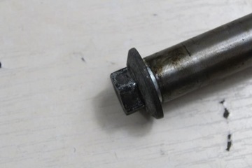 KAWASAKI VN1500 VULCAN OŚKA KOŁA FELGI TYŁ