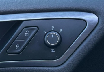 Volkswagen Golf VII Variant Facelifting 1.6 TDI-CR DPF BMT 115KM 2018 Volkswagen Golf Variant Comfortline Pakiety, ACC, ergoActive z masazem, G, zdjęcie 18