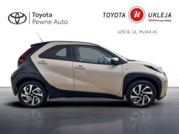 Toyota Aygo X 1.1 VVT-i 72KM 2025 Toyota Aygo X 1.0 VVTi Style 1.0 VVTi Style Salon, zdjęcie 3