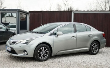 Toyota Avensis III Sedan Facelifting 1.8 Valvematic 147KM 2013 Toyota Avensis 1.8 benzyna 147KM sedan navi kamera cofania LIFT serwis ASO, zdjęcie 10