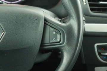 Renault Megane III Grandtour Facelifting 2013 Energy TCe 115KM 2013 Renault Megane 1.2 TCe, Salon Polska, Navi, Klima, zdjęcie 16