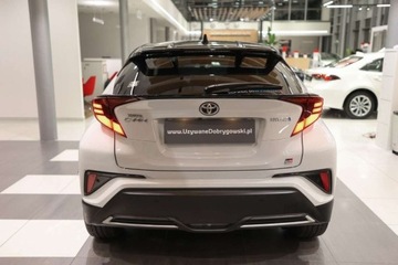 Toyota C-HR I Crossover Facelifting 1.8 Hybrid 122KM 2022 Toyota C-HR 1.8 Hybrid GPF GR Sport 1.8 Hybryda 122KM, zdjęcie 4