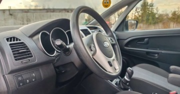 Kia Venga Mikrovan 1.4 DOHC CVVT 90KM 2012 Kia Venga 1.4 Benzyna 90ps.Webasto 87tys.km Klima Grzane Fotele 2012, zdjęcie 20