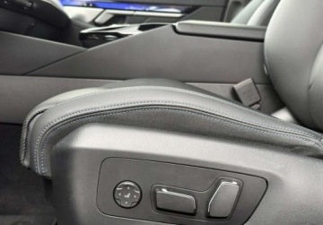 BMW Seria 5 G90-91 2025 BMW Seria 5 I wlasciciel M Sport Hak Gwarancja Bezwypadkowy FVAT23, zdjęcie 30