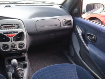 Fiat Albea I 1.2 i 16V 80KM 2004 Fiat Albea 1.2i, Salon Polska, 1. Właściciel, zdjęcie 7