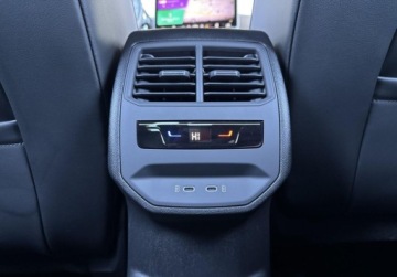 Seat Leon IV Hatchback 1.5 eTSI (MHEV) 150KM 2024 Seat Leon FR 1.5eTSI 150KM DSG Gwarancja Matrix Kamera ACC Beats 18 Kessy, zdjęcie 15