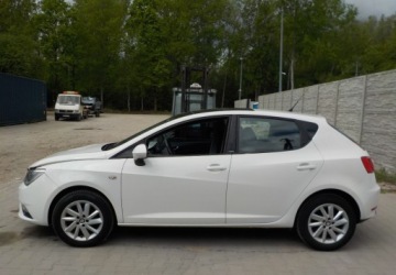 Seat Ibiza IV Hatchback 5d Facelifting 1.6 TDI CR 90KM 2013 Seat Ibiza Okazja 1.6 Diesel 90KM, zdjęcie 9
