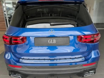Mercedes GLB SUV 1.3 200 163KM 2024 200 AMG Line Suv 1.3 (163KM) 2024, zdjęcie 2