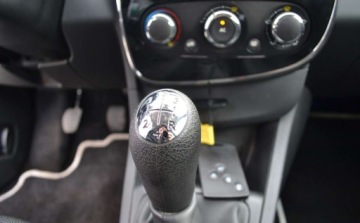 Renault Clio IV Hatchback 5d ENERGY TCe 99g 90KM 2014 Renault Clio Bezwypadkowe - 1 wlasciciel - serwisowe do samego konca TUV20, zdjęcie 20