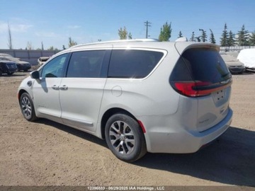 Chrysler Pacifica II 2021 Chrysler Pacifica Hybrid Pinnacle 2021 3.6 Benzyna 260KM, zdjęcie 3