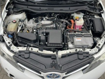 Toyota Auris II Touring Sports Facelifting 1.8 Hybrid 136KM 2015 Toyota Auris Selection Hybryda Kamera Podgrzewanie, zdjęcie 10