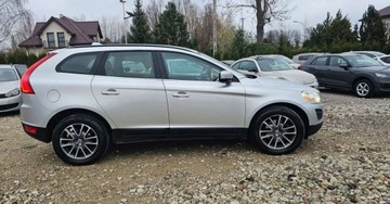 Volvo XC60 I SUV 2.0 D3 163KM 2013 Volvo XC 60 5 CYLINDROWY automat Stan Bardzo Dobry, wymieniony rozrzad, zdjęcie 3