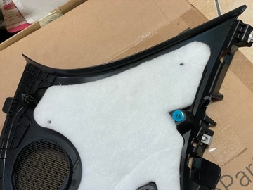 Mercedes OE A2546901901 listwa tylna boczek bagażnika GLC