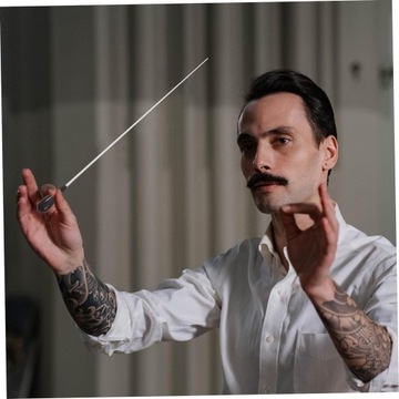 2 prowadzenie zespołu dyrygowanie orkiestrą dyrygenta do dyrygowania