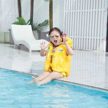 Надувной жилет-капок для плавания ДЕТСКИЙ