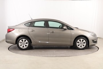 Opel Astra J Sedan 1.4 Turbo ECOTEC 140KM 2016 Opel Astra 1.4 T, Salon Polska, 1. Właściciel, zdjęcie 5