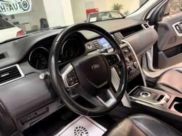 Land Rover Discovery Sport SUV 2.0 Si4 240KM 2017 Land Rover Discovery Sport 2.0 Benzyna 240KM, zdjęcie 24