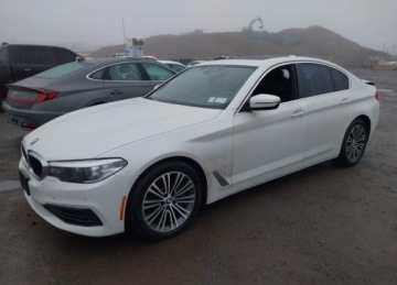 BMW Seria 5 G30-G31 Limuzyna 530i 252KM 2019 BMW Seria 5 2019r., 530i Xdrive, 2L, od ubezpieczalni 2.0 Benzyna 251KM, zdjęcie 1
